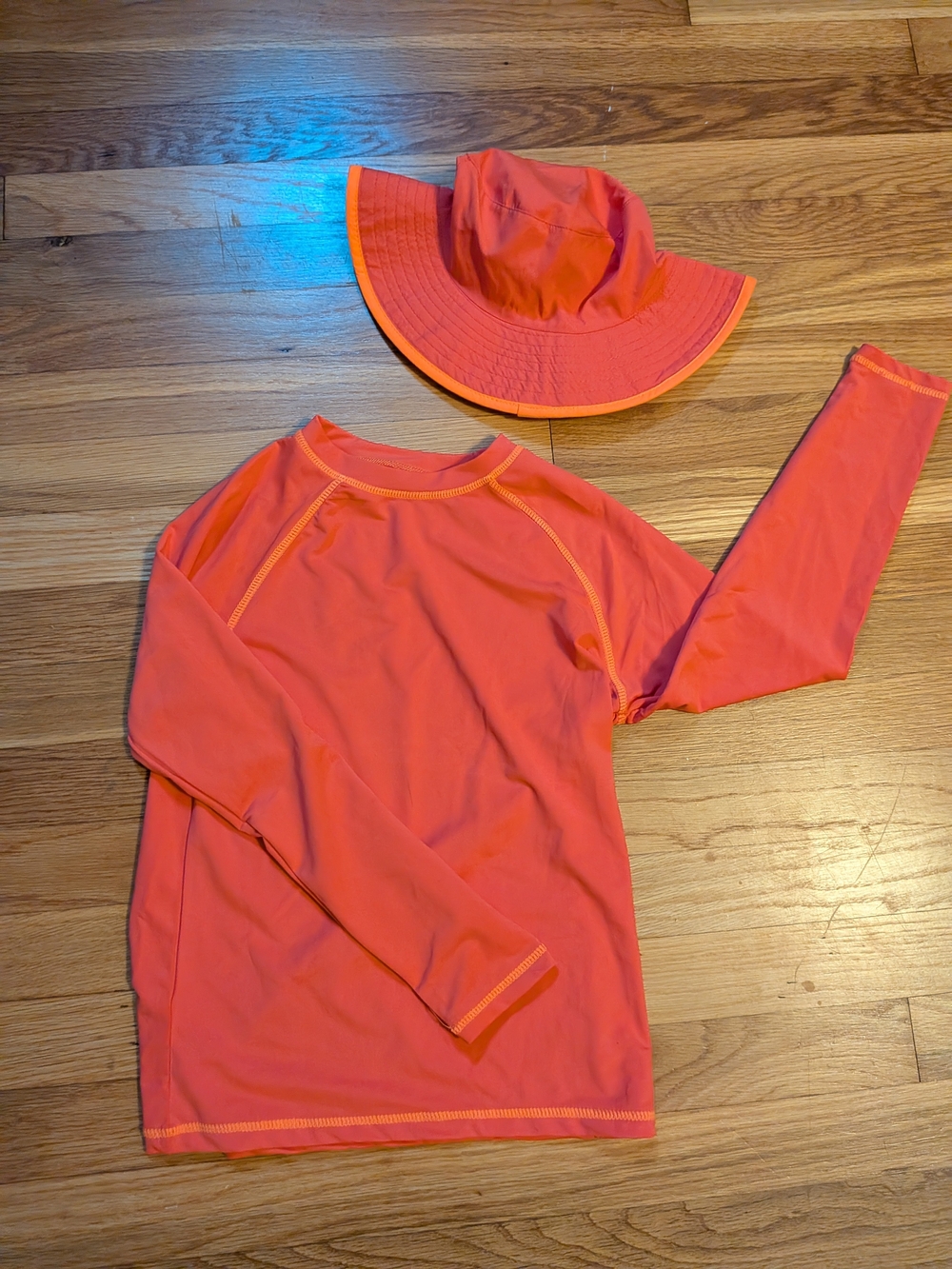 Kids Large Coral Long-Sleeve Rash Guard Swim Shirt with Sun Hat